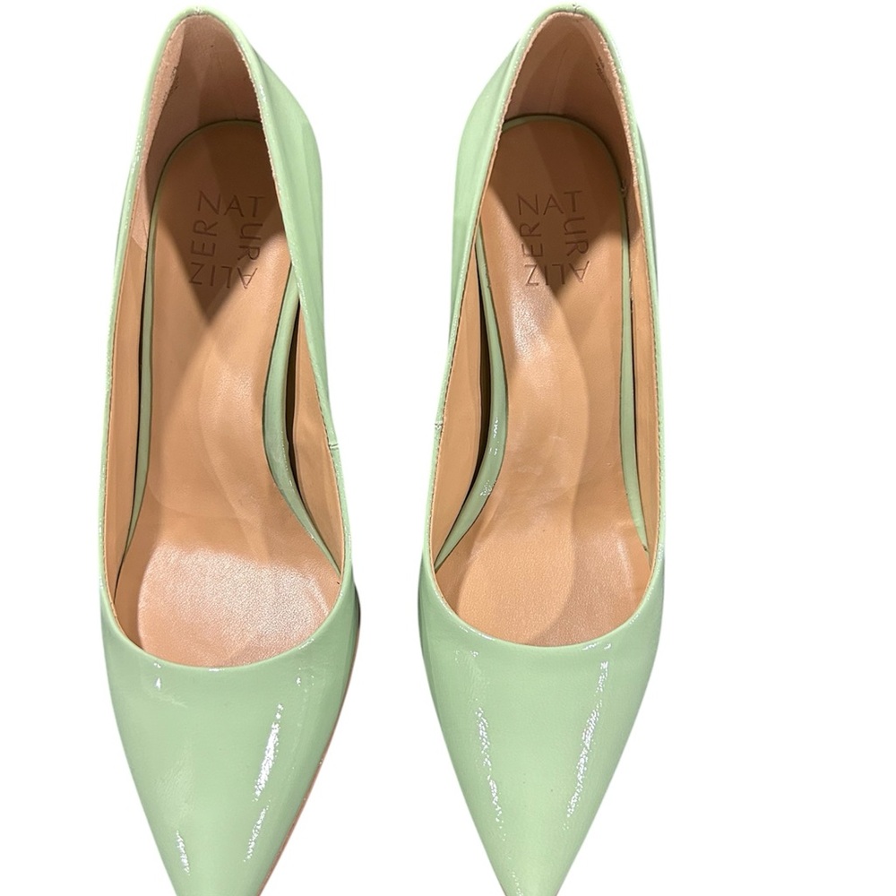 Naturalizer Women's Light Green Heels